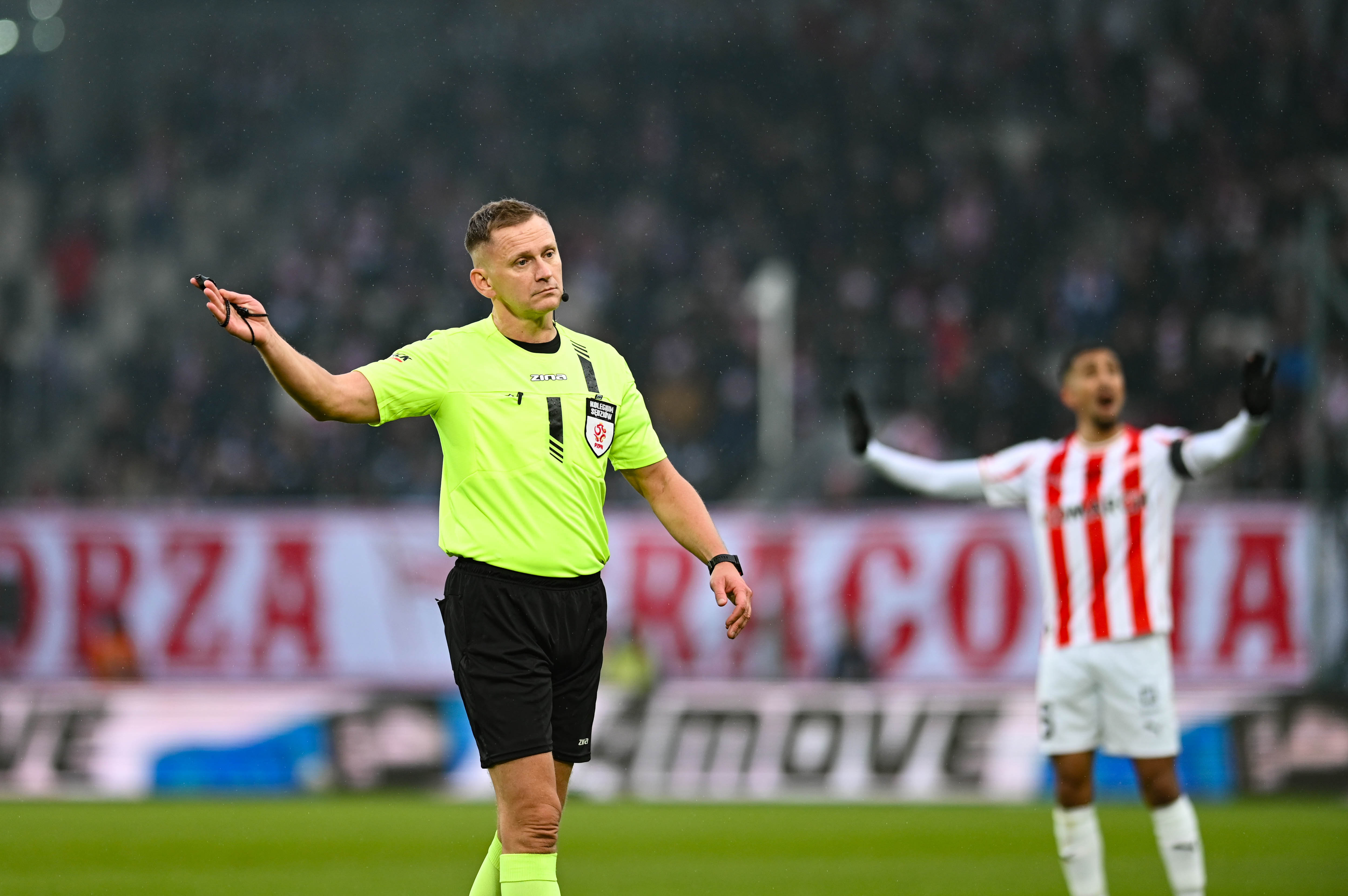 Cập Nhật Danh Sách Trọng Tài Vòng 21 Ekstraklasa: Yếu Tố Quyết Định Trận Đấu