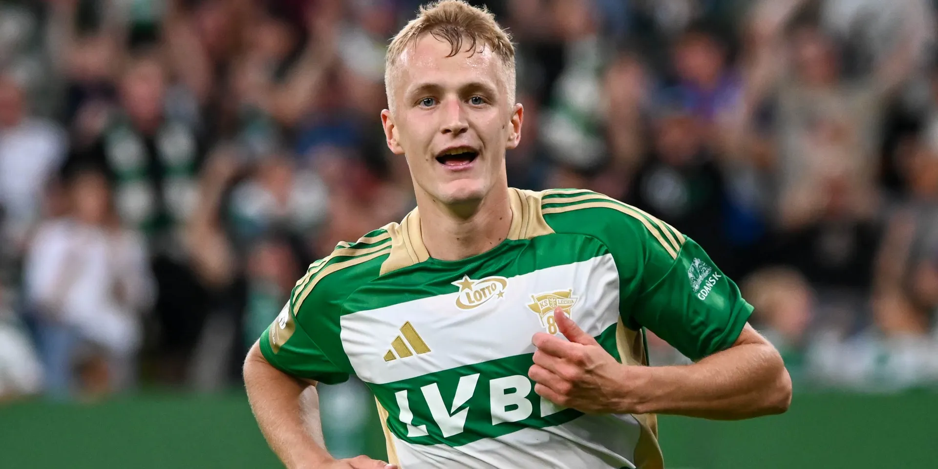 Tomas Bobcek Gia Hạn Hợp Đồng: Tin Vui Cho CĐV Lechia Gdańsk