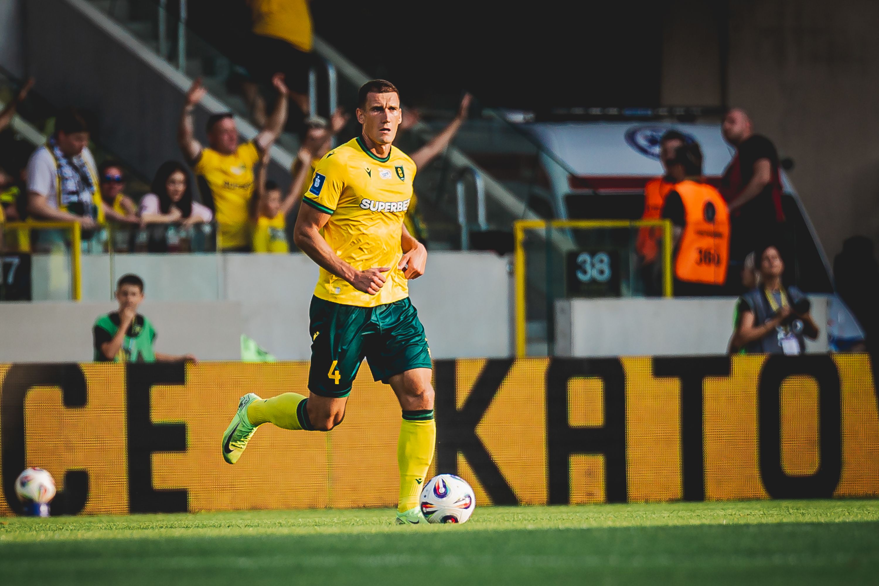 Kèo Ngoại Hạng Anh Hôm Nay: Bí Quyết Phân Tích Trước Thềm 25. Vòng Đấu Ekstraklasa