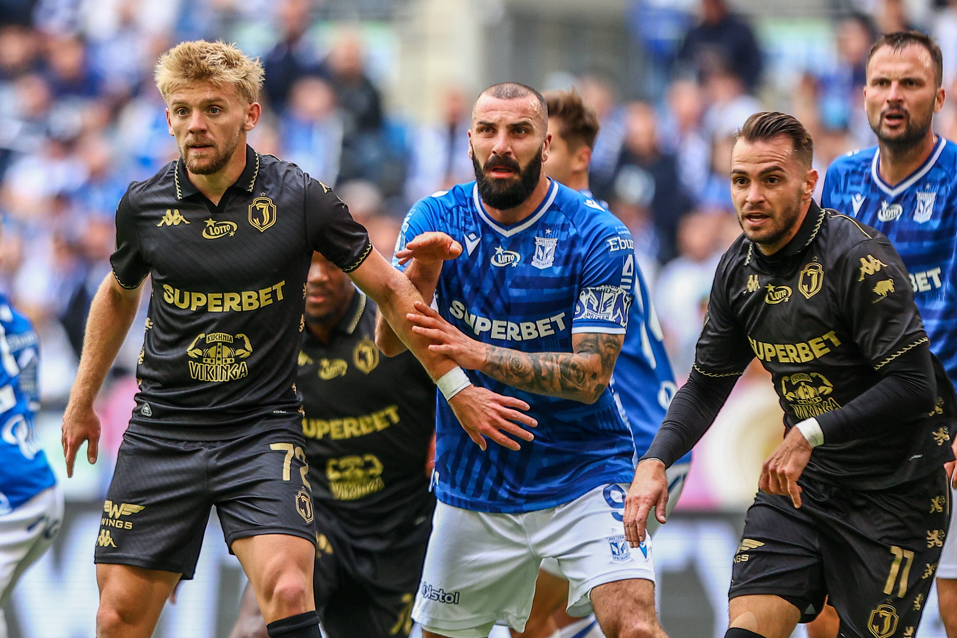 AI Dự Đoán World Cup 2026: Bóng Đá Ba Lan Hấp Dẫn Trước Thềm Đại Hội