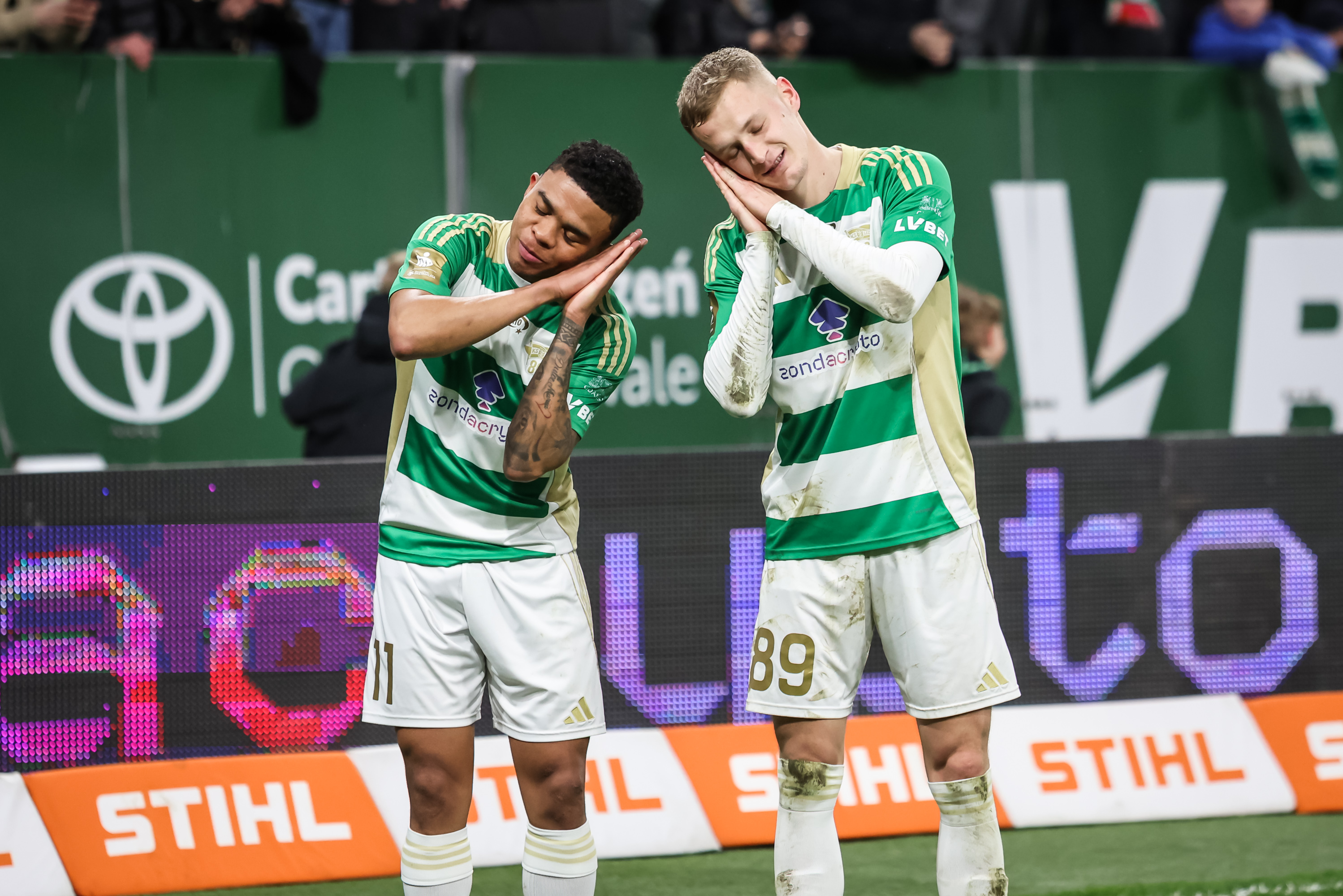 Lechia Gdańsk 4-2 Korona: Bàn thắng liên tiếp và ứng viên vô địch World Cup 2026