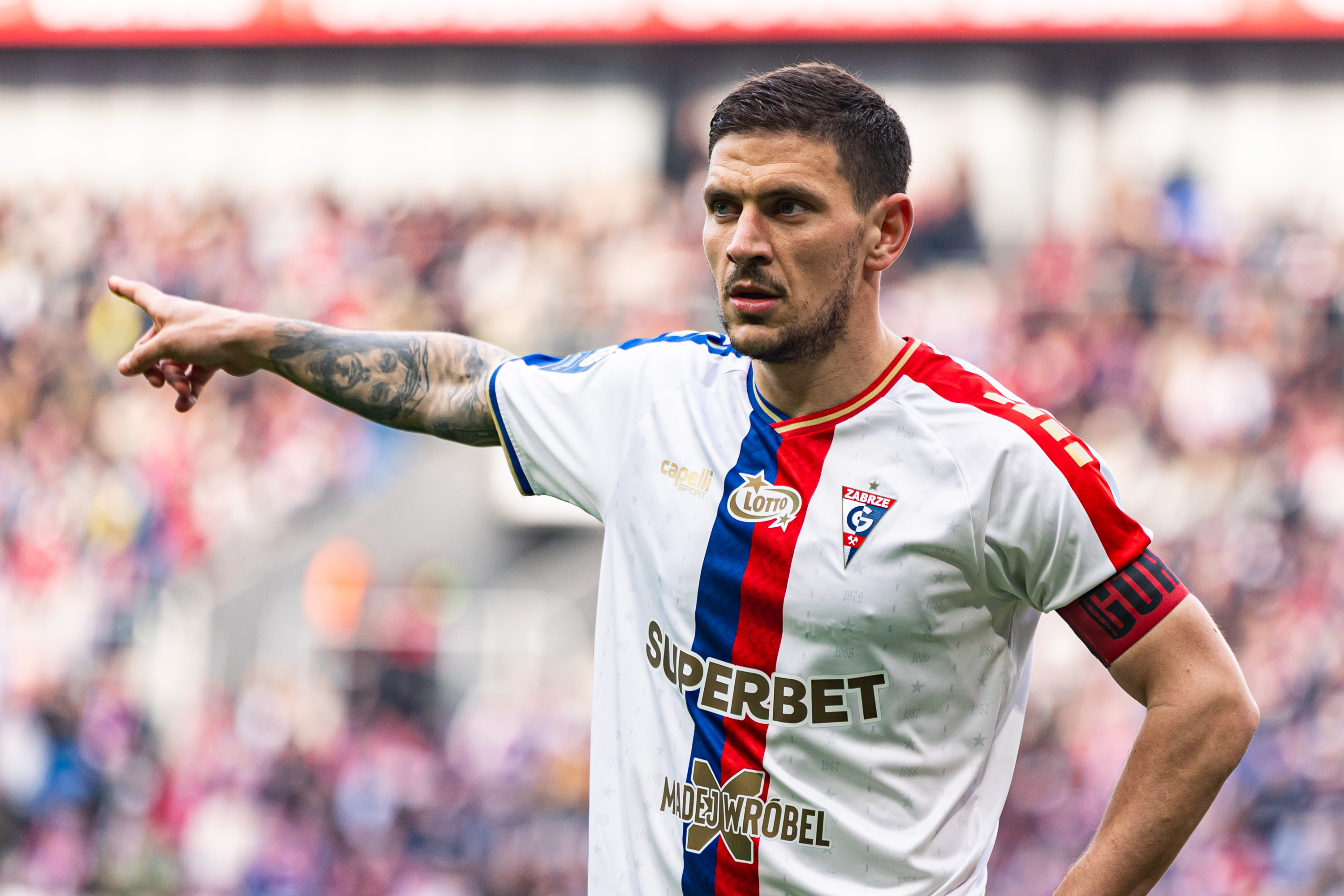 Lịch Phát Sóng Trực Tiếp Vòng 28 Ekstraklasa 2025/2026: Không Thể Bỏ Lỡ