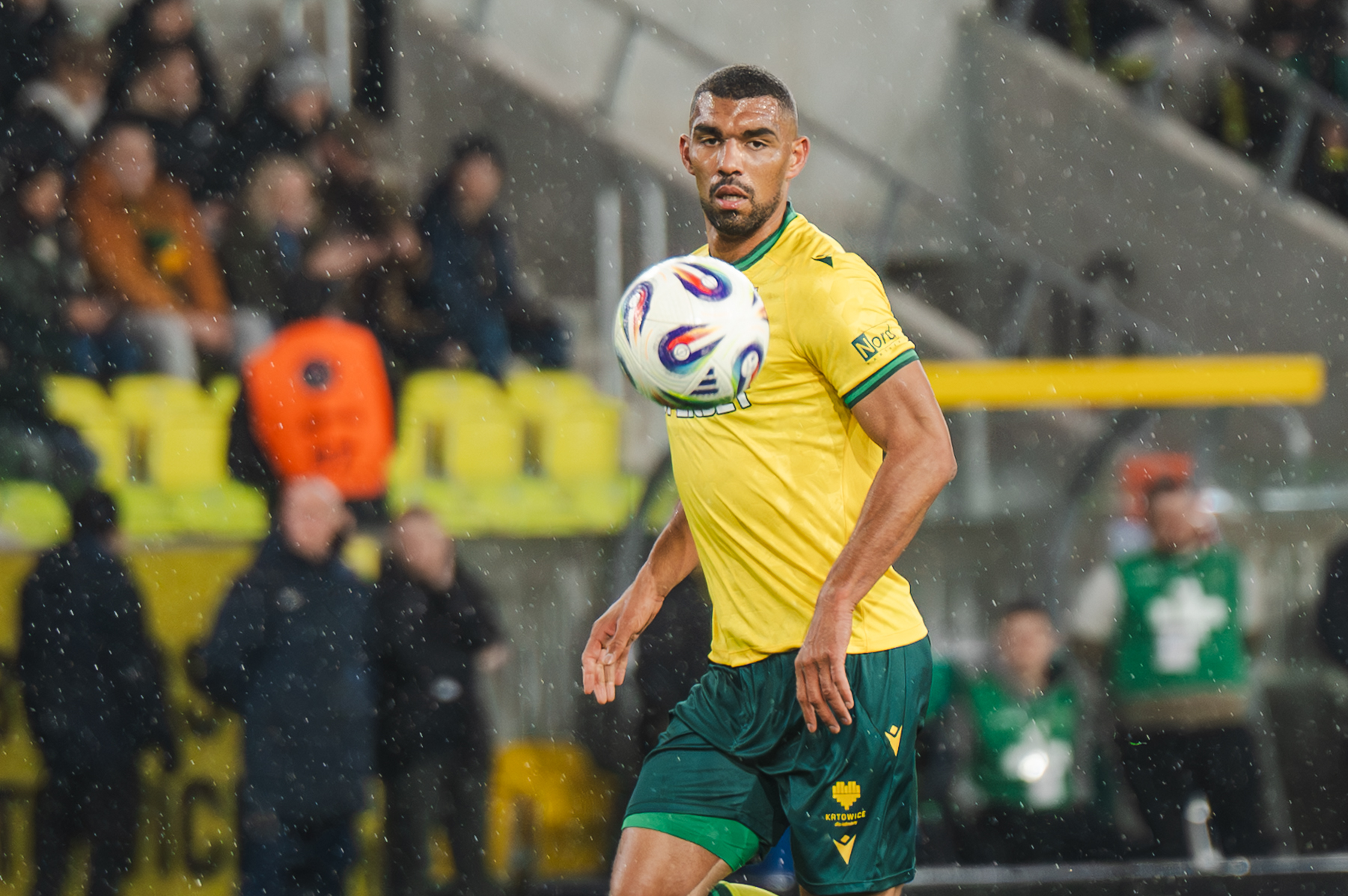 Hướng dẫn xem trực tiếp Vòng 29 Ekstraklasa 2025/2026: Lịch phát sóng chi tiết