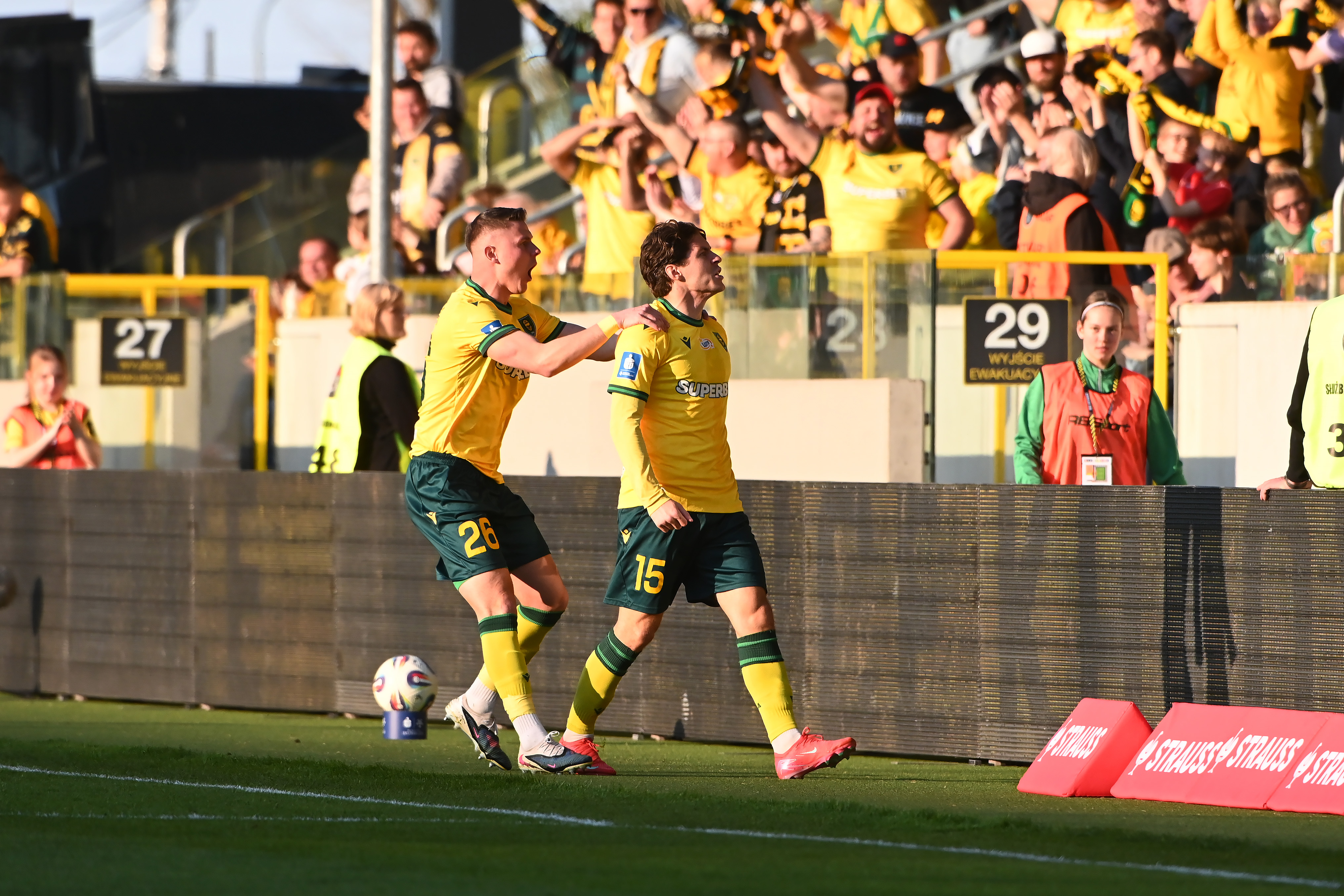 GKS Katowice 3-2 Motor Lublin: Bữa tiệc bàn thắng và những ‘meme world cup 2026’ đáng chờ đợi