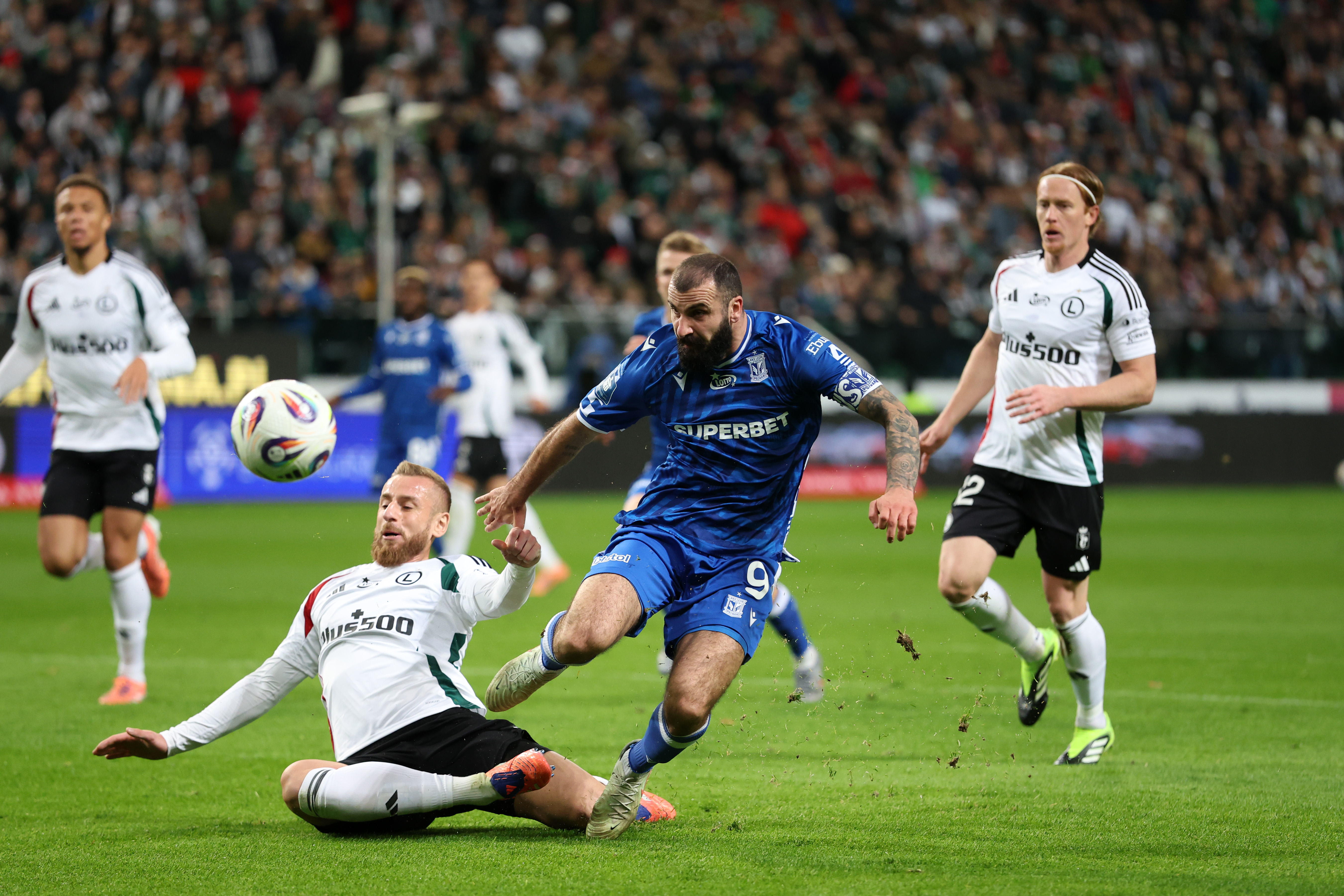 Klasyk mùa giải 2026: Lech Poznań và Legia Warszawa – Ai thắng?