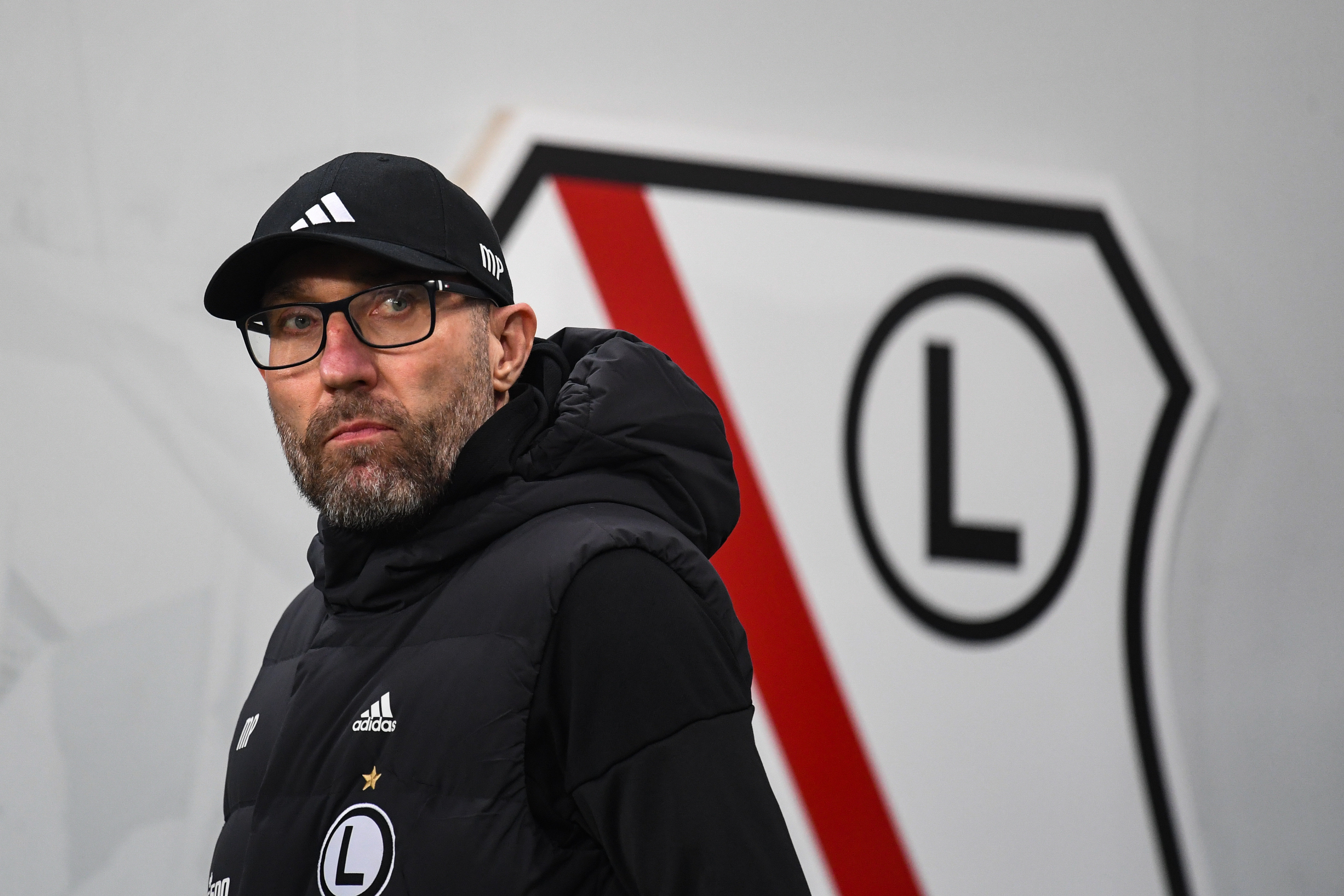 Legia 1-0 Widzew: Cú sốc phút cuối tại Łazienkowska